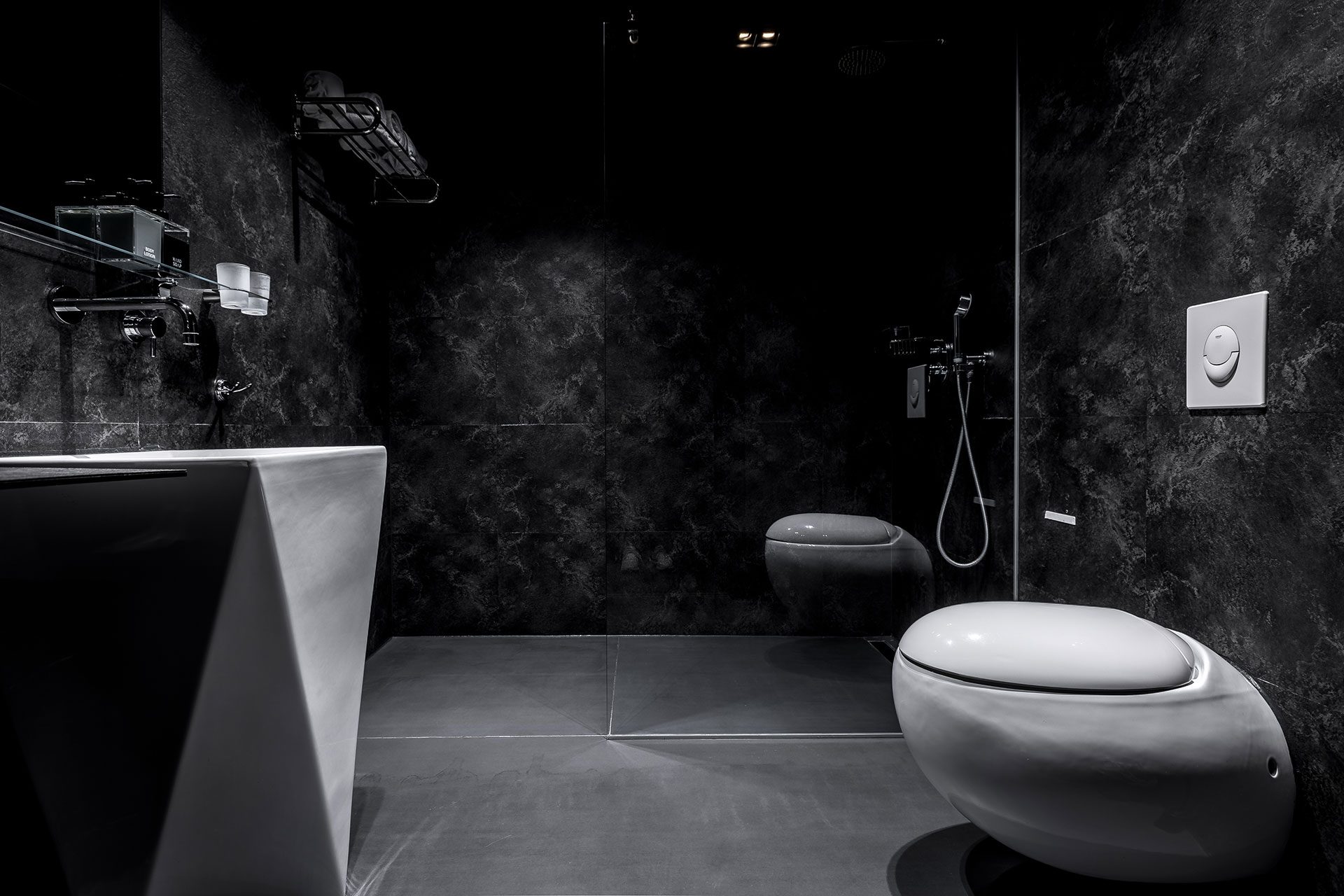 Black Superior Loft - Upper Level